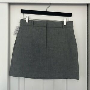 Aritzia Babaton Chisel Skirt, size 6, heather grey